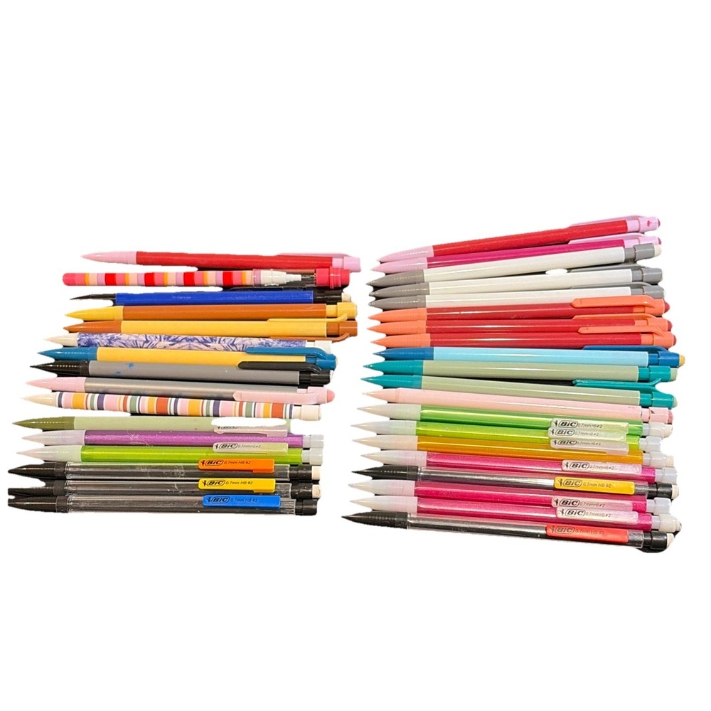 36 Mechanical Pencils: Bic And No Brand Name All With Lead